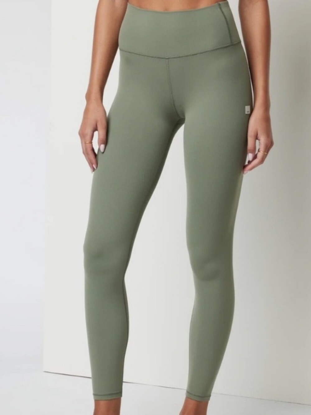 Vuori AllTheFeels Legging Pistachio? GUC